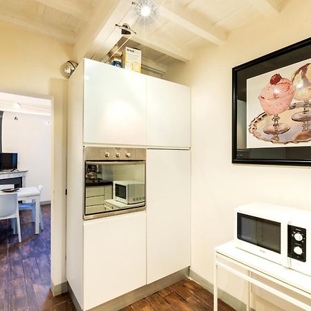 Historic Center Apartment - Next To The River, All Attractions - By LikehomeФлоренция Экстерьер фото